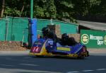 Tony Elmer/Darren Marshall at Braddan Bridge.